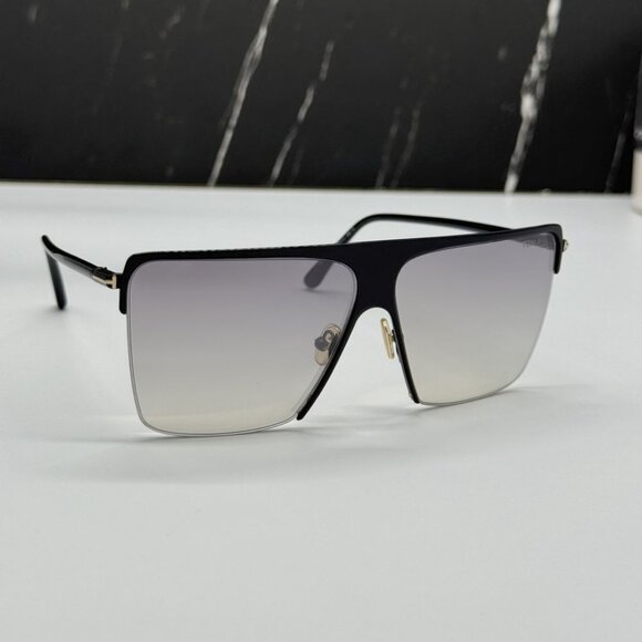 NEW TOM FORD SOFI TF840 01C SUNGLASSES WOMEN SQUARE BLACK EYEWEAR FT0840/S - Picture 5 of 13